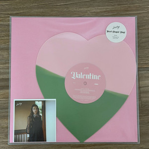 laufey 레이베이 발렌타인 말차 lp 바이닐