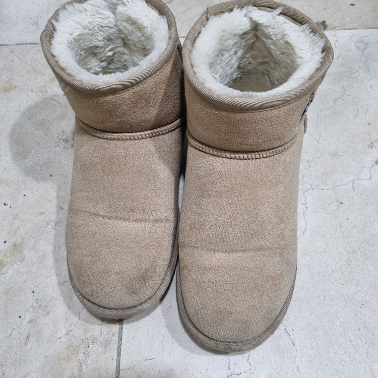 후아유 털부츠 어그 240(230,235가능) 흠O--0