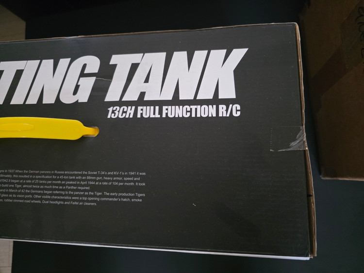1/18 Shooting Tank RC 탱크 새상품 (미개봉)--1