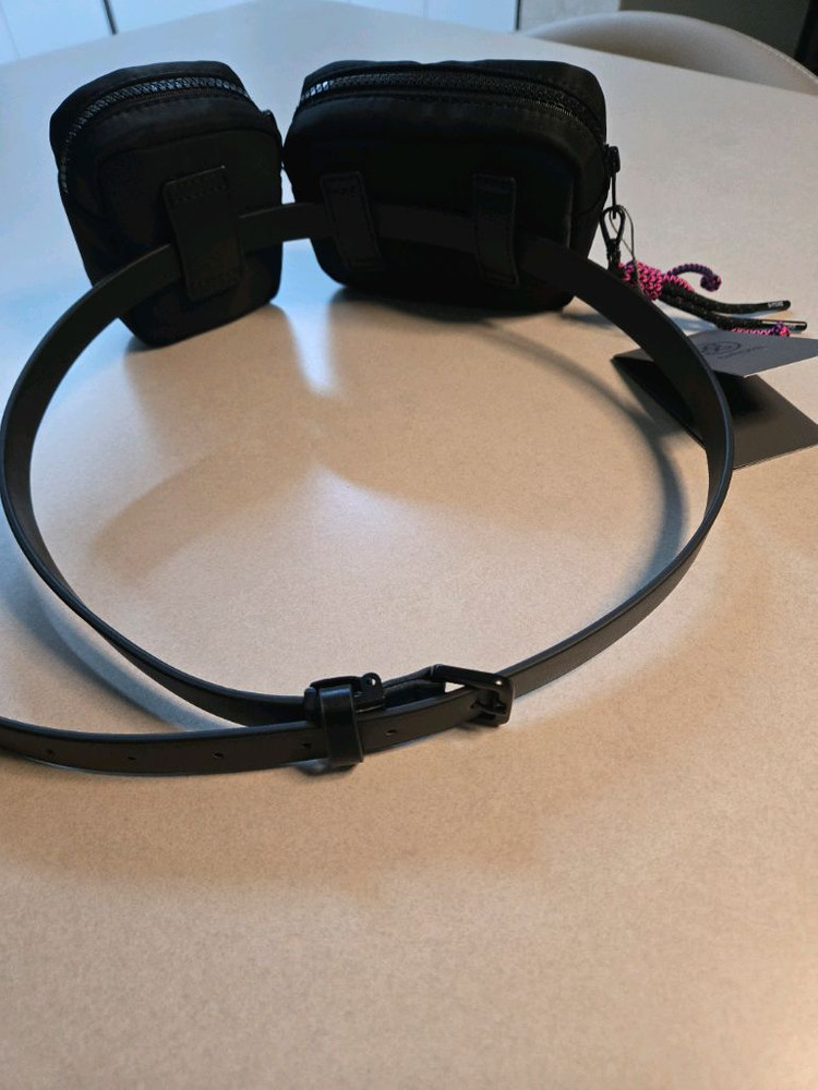 지포어 투포켓스 벨트백 (여성용)--1