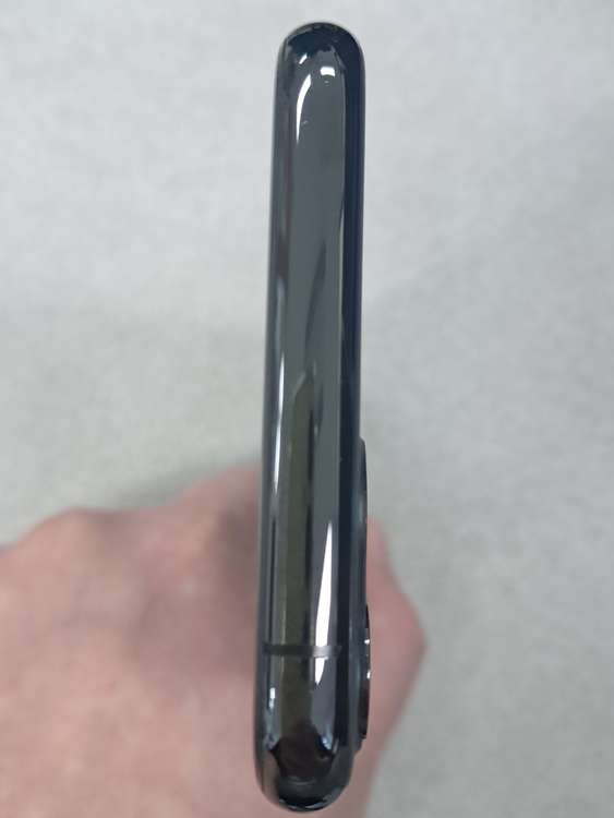 아이폰 11프로 256G 스페이스그레이 판매합니다--4