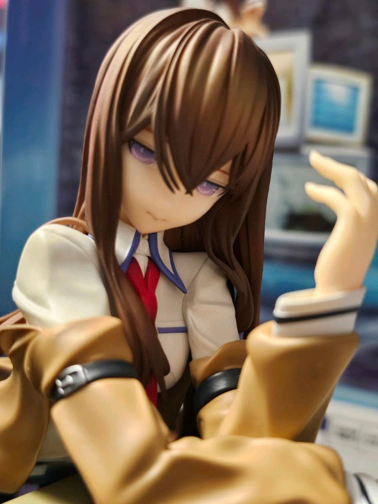 카도가와 마키세 크리스 1/7 스케일 피규어 LED--4