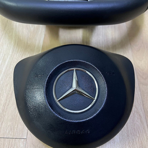 벤츠 W205 C-COUPE AMG D컷 핸들