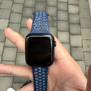 스마트워치 SE 3세대 나이키 스포츠 밴드 이미지