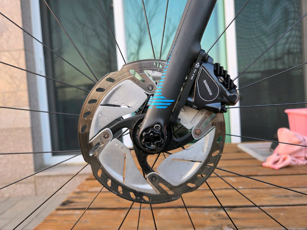 포커스 이자르코맥스 디스크 2016 카본 프래임 및 카본휠셋(ROVAL C38) 로드 자전거--3