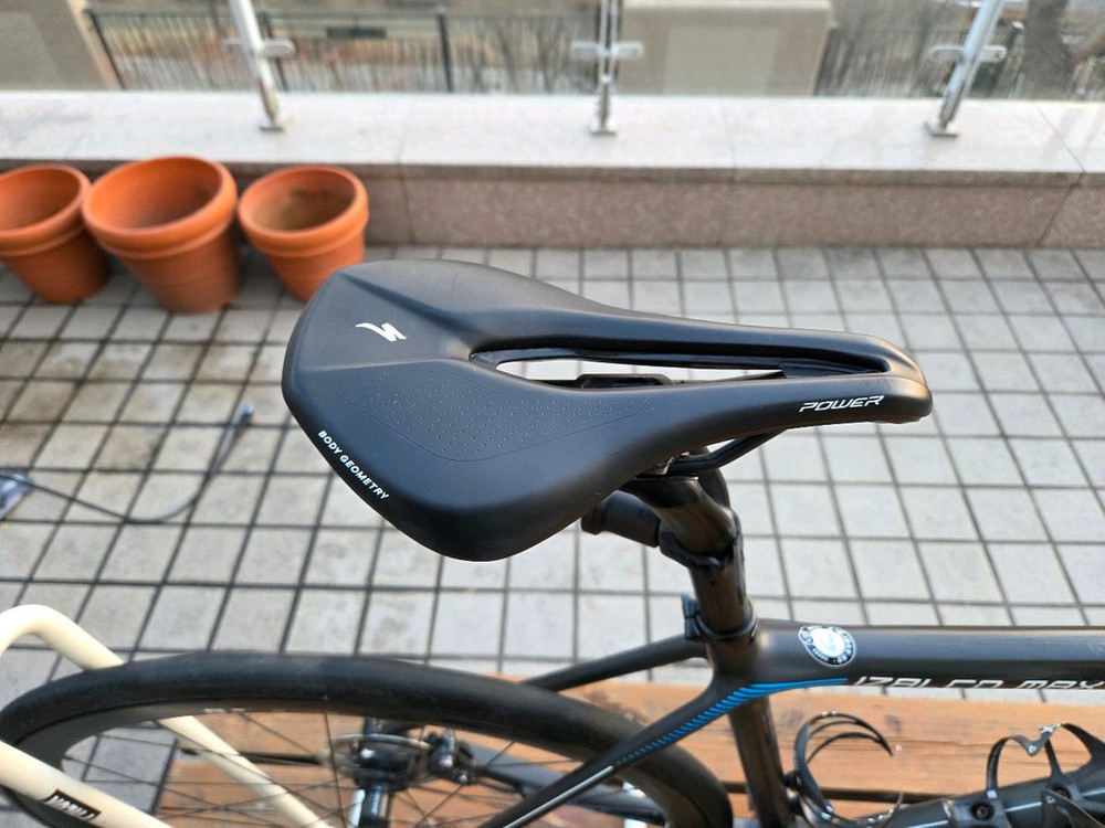 포커스 이자르코맥스 디스크 2016 카본 프래임 및 카본휠셋(ROVAL C38) 로드 자전거--7