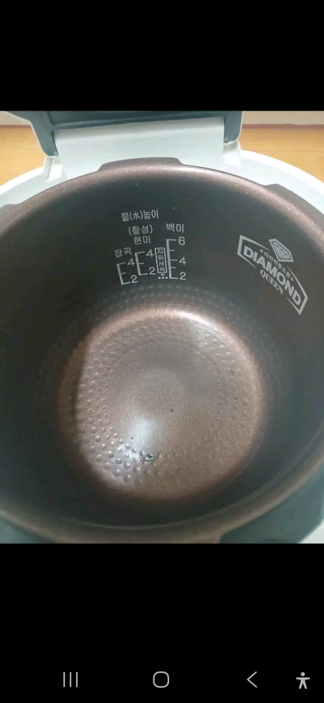 쿠첸 6인용 IH밥솥/WHC-VE0611G 이미지