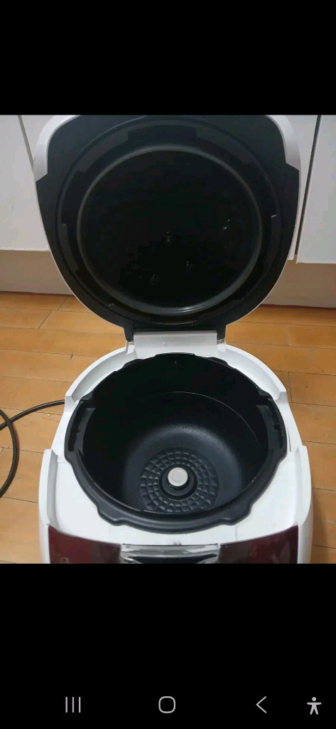 쿠첸 6인용 IH밥솥/WHC-VE0611G 이미지