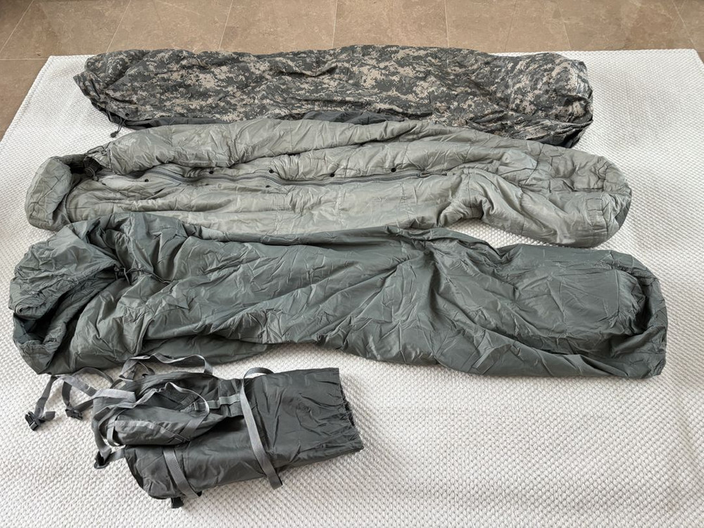 미군(US ARMY) 고어텍스 ACU 혹한기 디지털 침낭 풀세트 정품--4