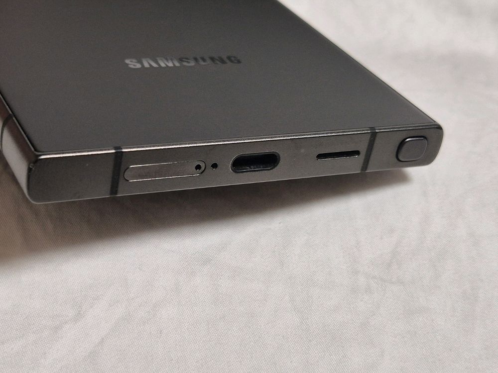 갤럭시S24울트라 1TB 자급제 티타늄블랙--8