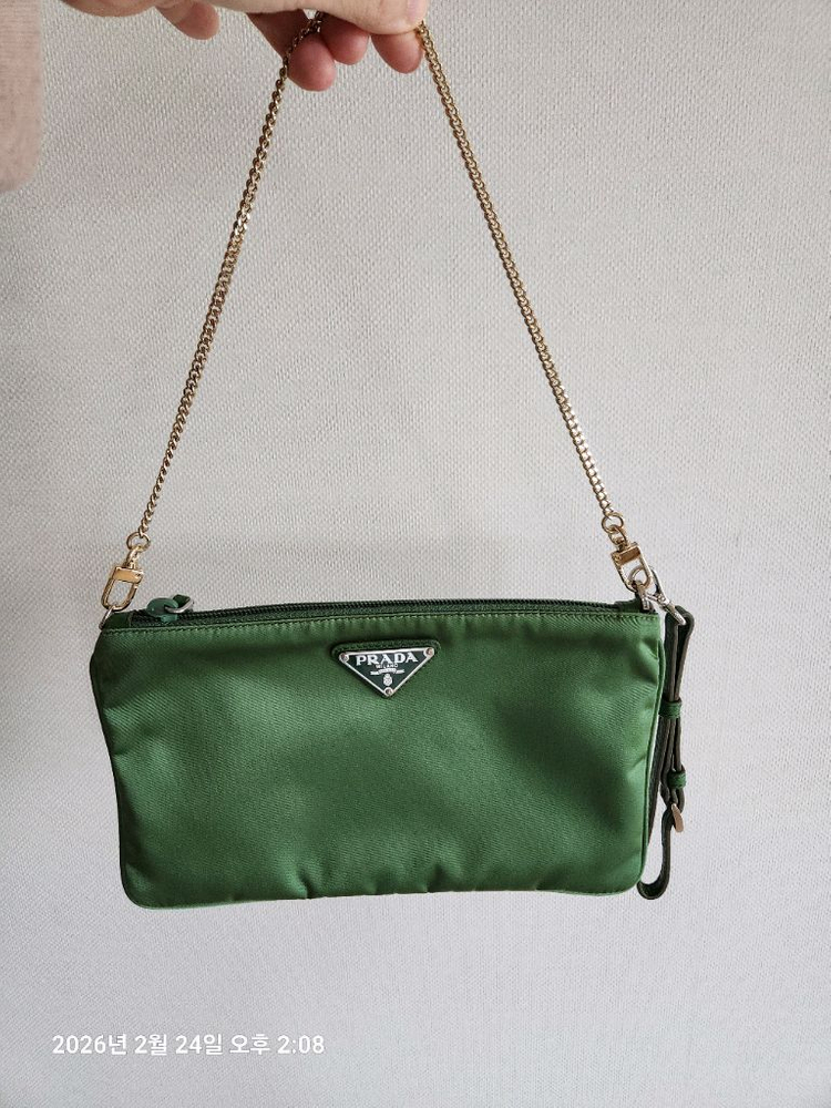 프라다 테수토 스트랩 파우치--9