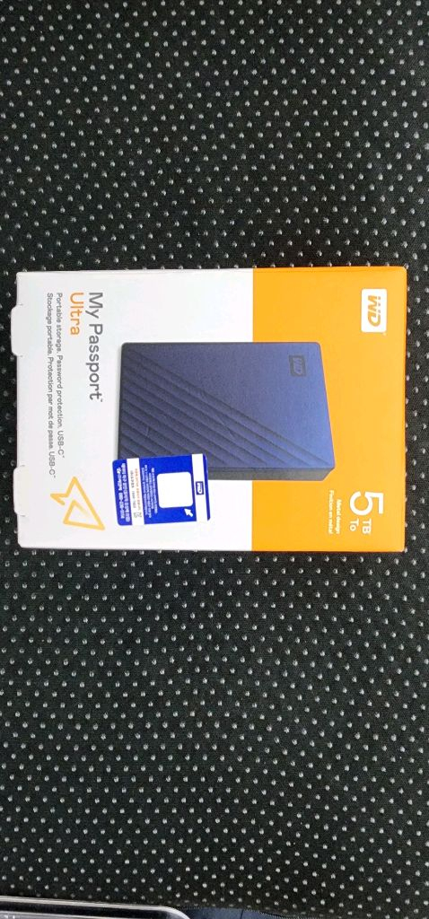 WD WD My Passport Ultra 5TB 외장하드--1