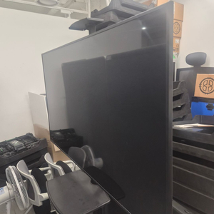 삼성 4K UHD 65인치 대형 TV + 스탠드 세트 이미지