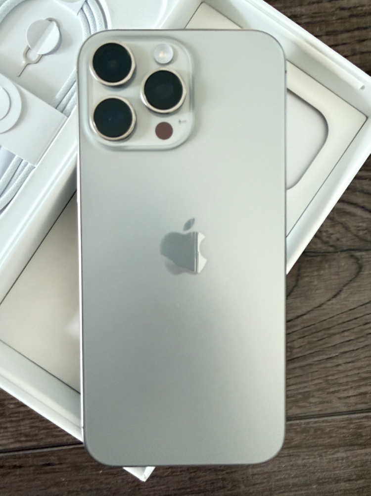 스마트폰 민트 512GB--2