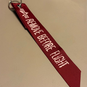 알파인더스트리 레드/블랙택 새제품