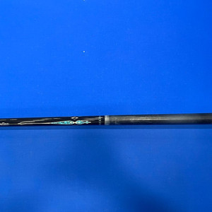 롱고니 블랙펄1 당구 큐대 이미지