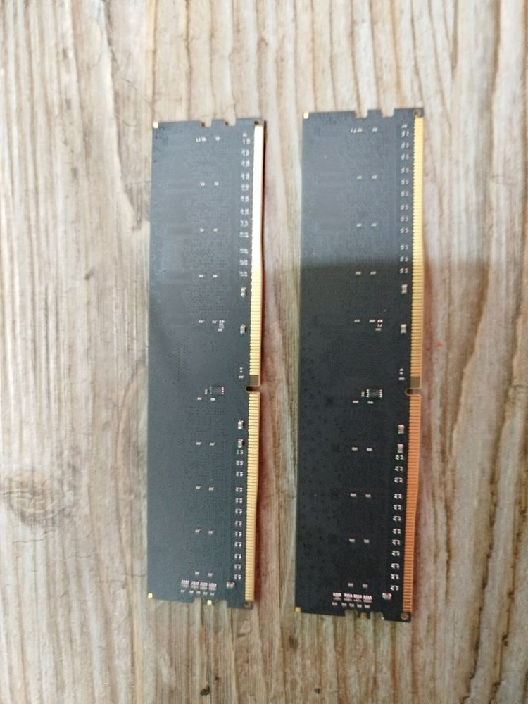 라몬스터 DDR4 3200Mhz 16gb 램 2개 전주시--1