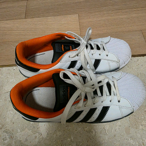 키즈 아디다스 슈퍼스타 운동화 210