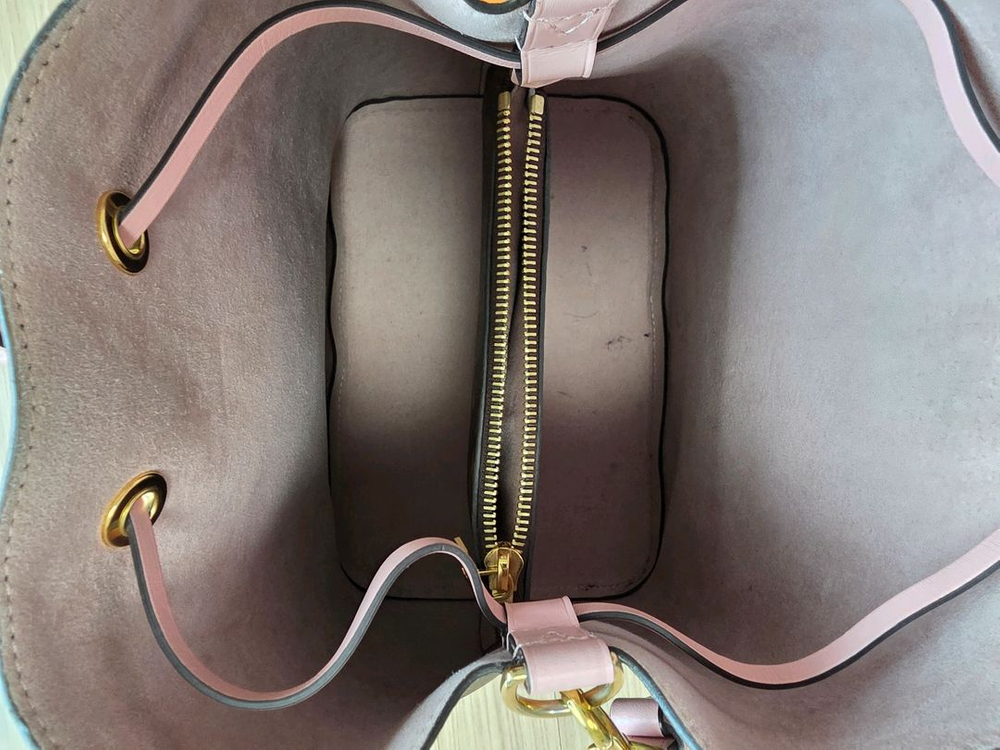 루이비통 네오노에 모노그램 MM 숄더백--5