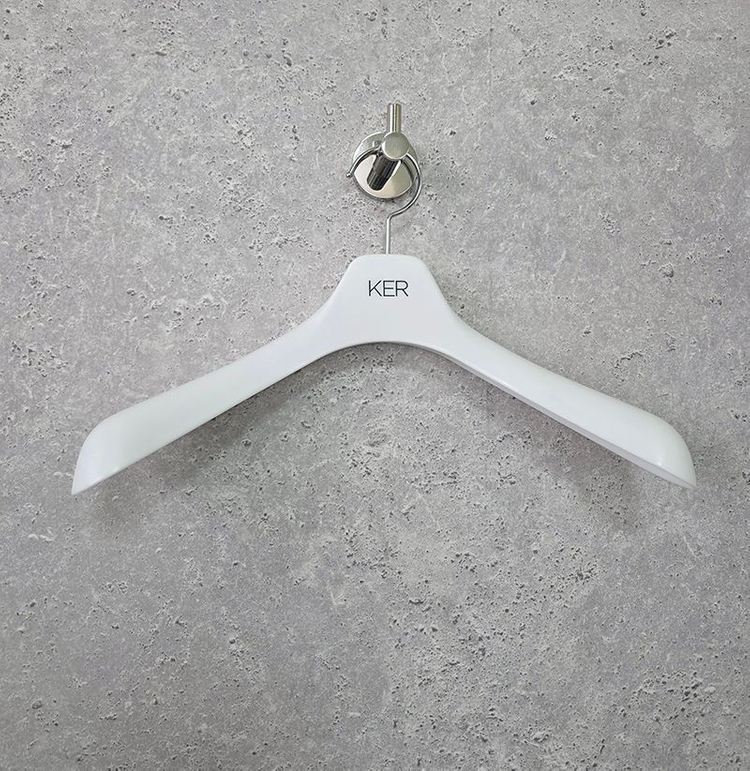 매장용 자켓 두꺼운 옷걸이 900개 새상품--1