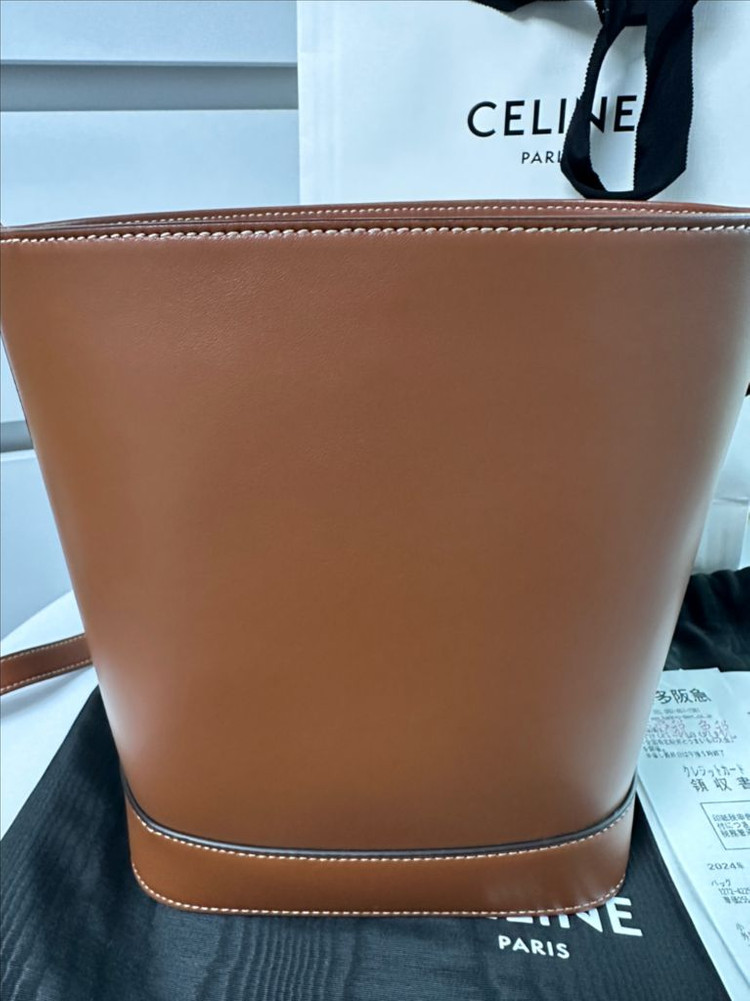 (미사용) 셀린느 스몰 퀴르 트리옹프 버킷백 이미지