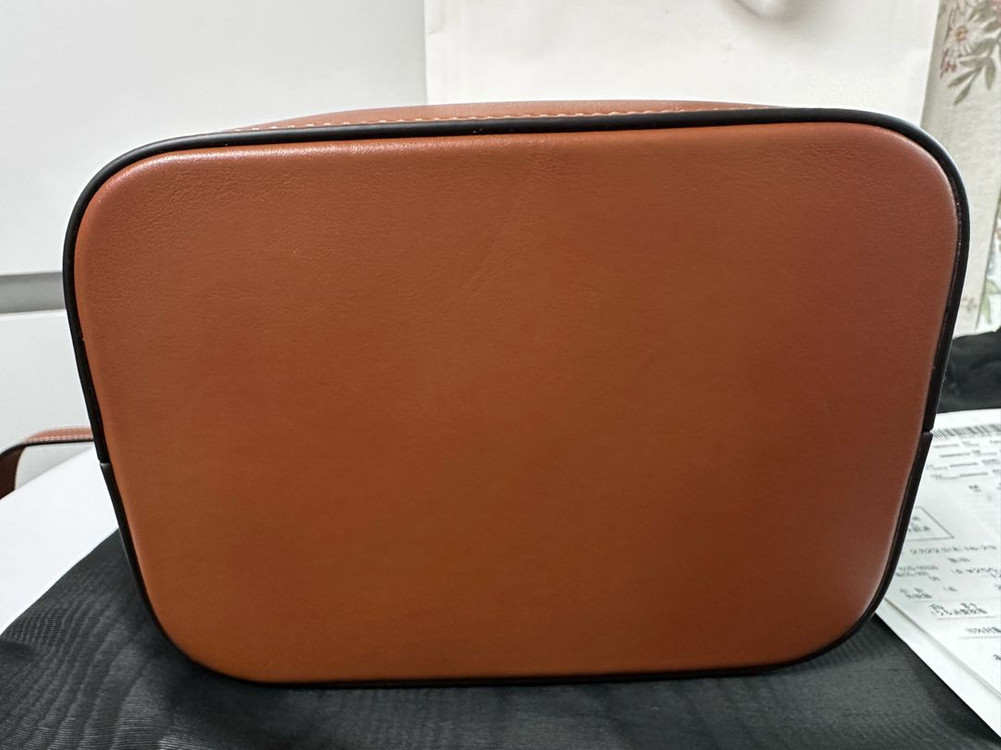 (미사용) 셀린느 스몰 퀴르 트리옹프 버킷백 이미지