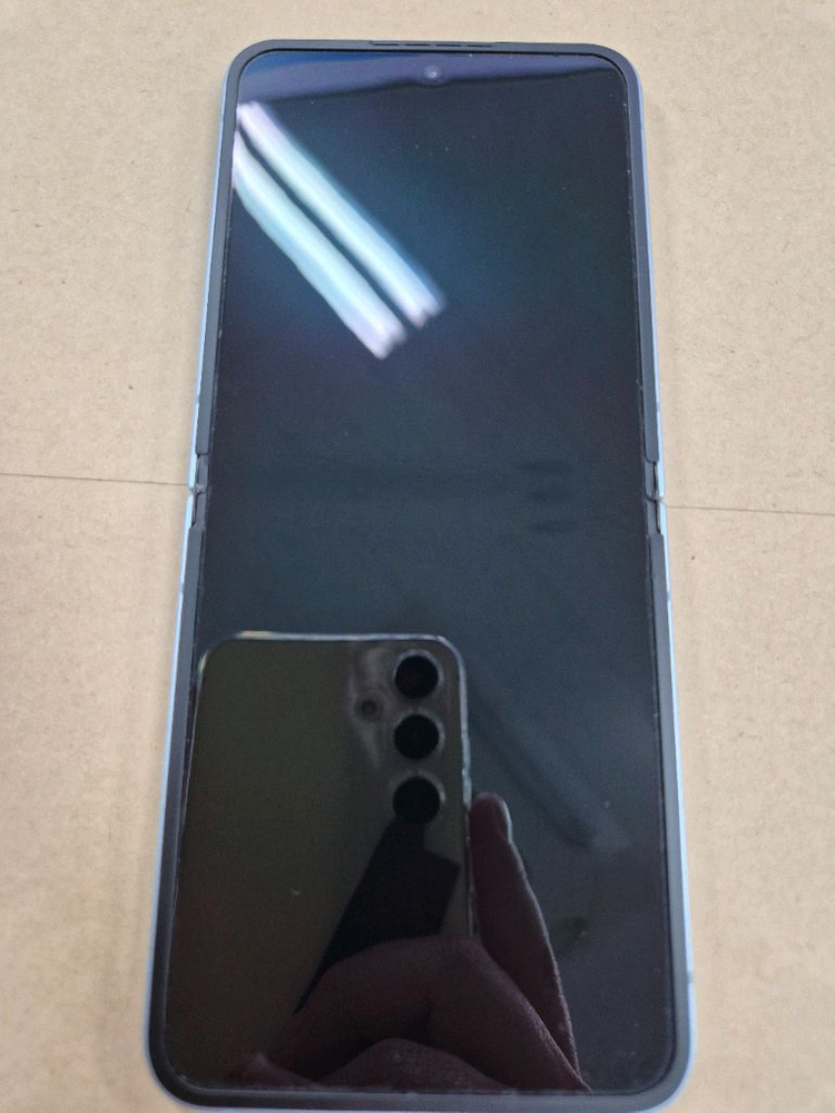 환불가능)갤럭시 Z 플립 5 스카이블루 256GB 개통24년12월23일--10
