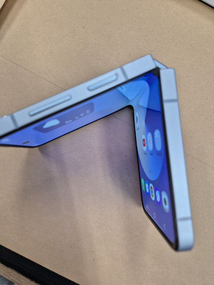 환불가능)갤럭시 Z 플립 5 스카이블루 256GB 개통24년12월23일--13