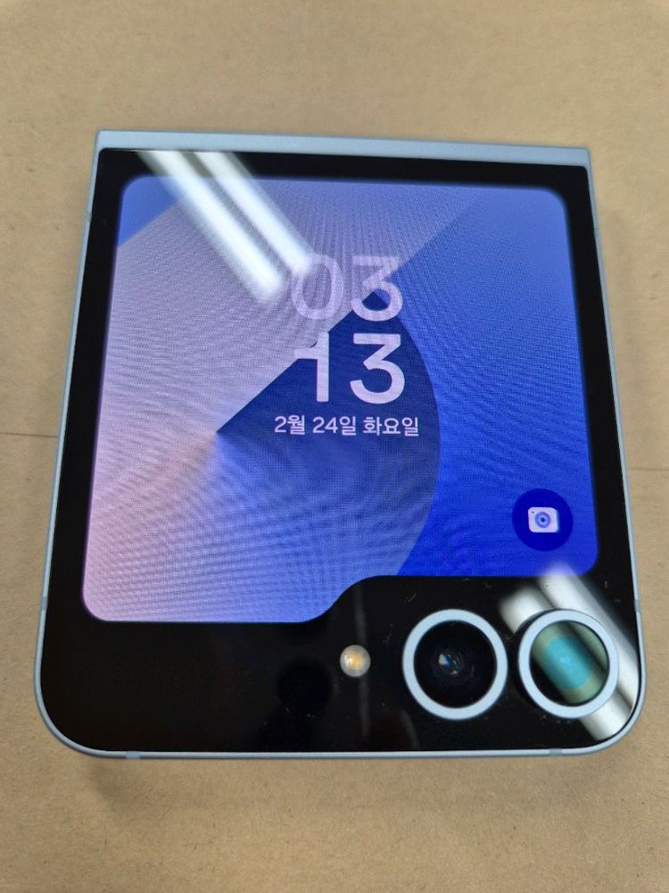 환불가능)갤럭시 Z 플립 5 스카이블루 256GB 개통24년12월23일--8