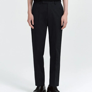 [27] 무신사 스탠다드 릴렉스드 테이퍼드 히든 밴딩 크롭 슬랙스 - 블랙