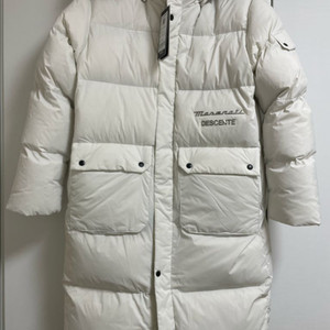 데상트롱패딩 구스다운점퍼 라이트그레이 새상품