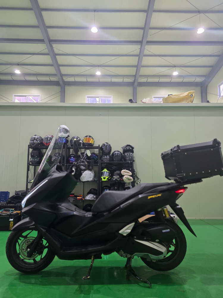 특가)혼다 pcx125 25년 1만 알탑셋팅 최저가 판매합니다--6