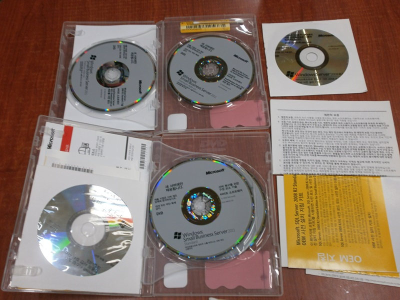 Windows SBS Server 2011 Premium Add-On--1