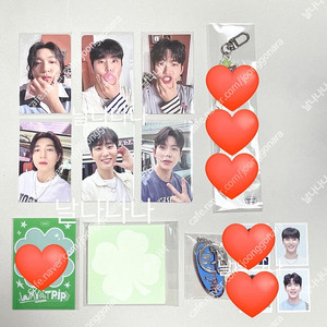 2025데이식스시즌그리팅분철:영케이성진원필도운/포카키링떡메증사쁘띠멀즈 이미지