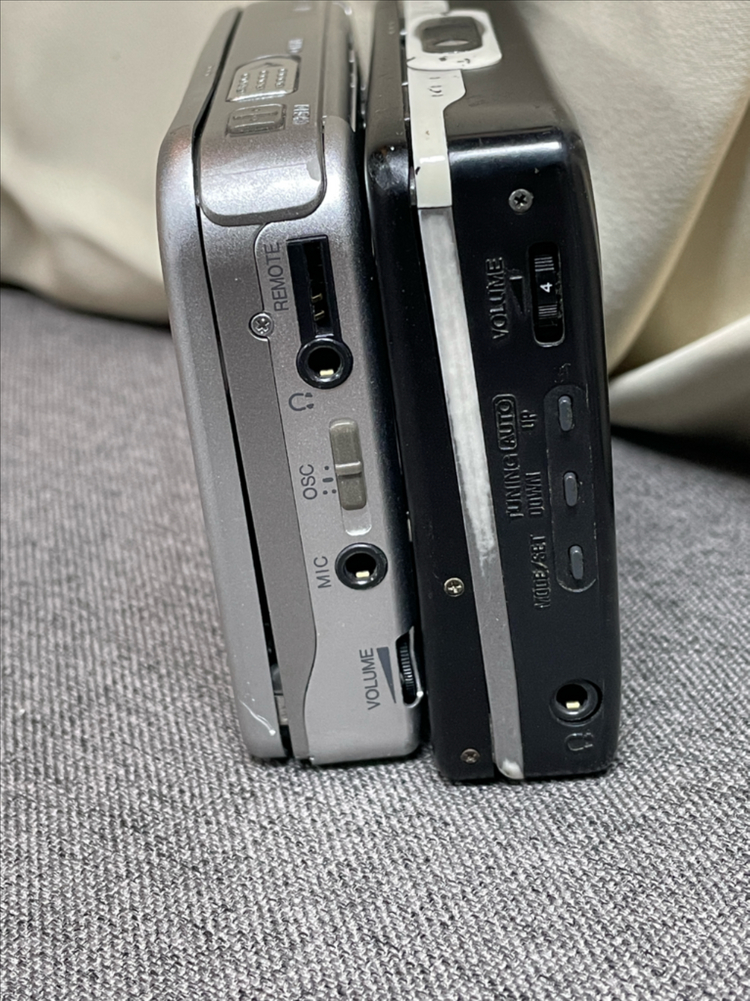 아이와 워크맨 2개 세트 수리용 부품용--6