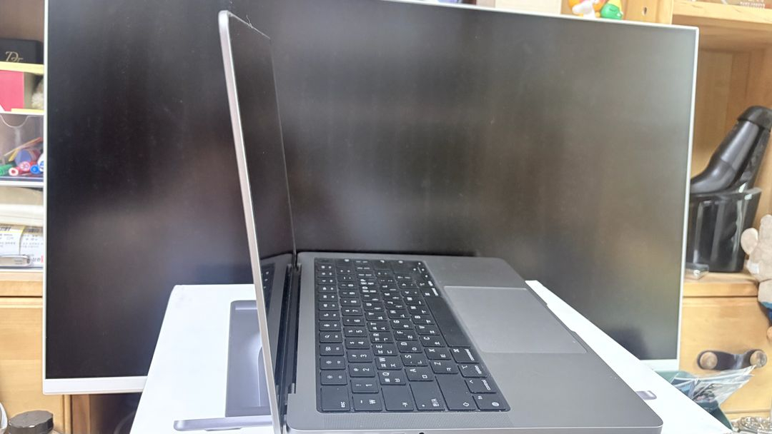 애플 맥북 프로 14 m3 1tb 스페이스 그레이 판매합니다 이미지