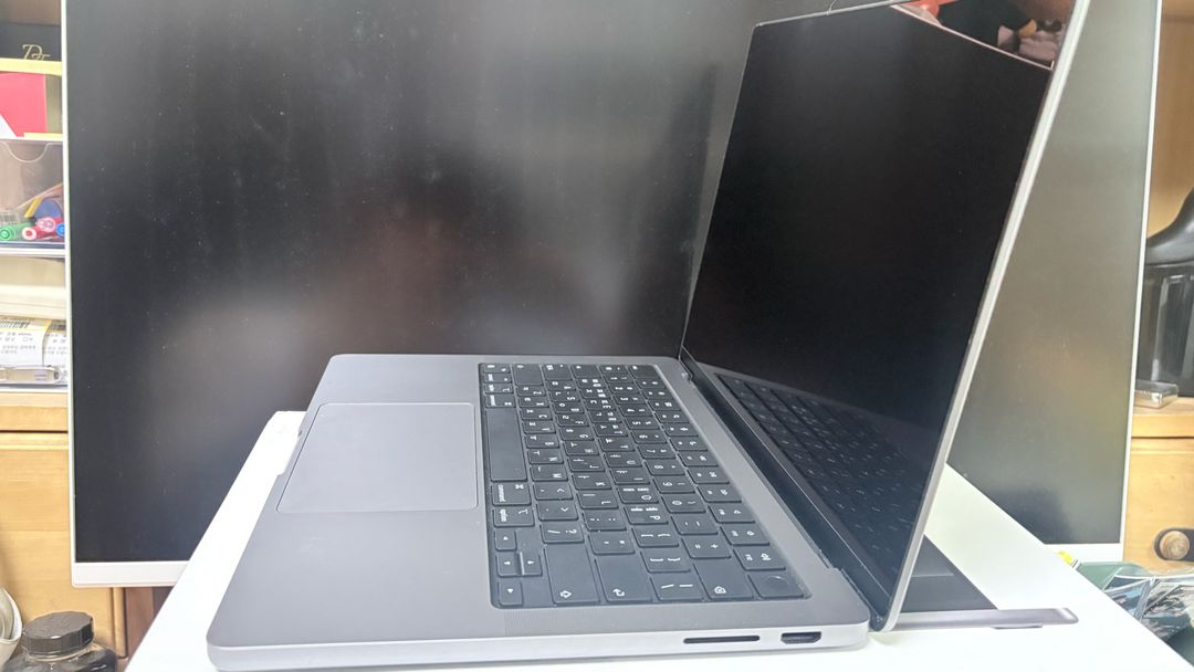 애플 맥북 프로 14 m3 1tb 스페이스 그레이 판매합니다 이미지