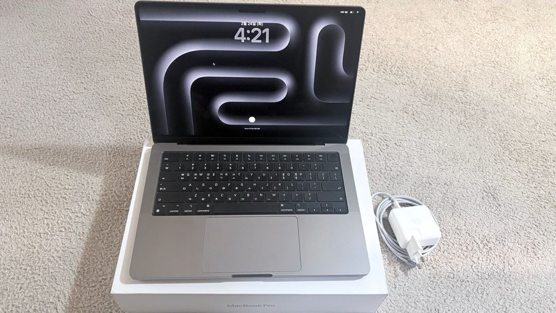 애플 맥북 프로 14 m3 1tb 스페이스 그레이 판매합니다 이미지