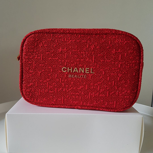 샤넬 홀리데이 트위드 파우치