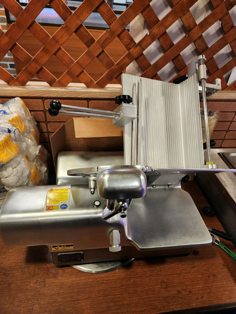 업소용 고기슬라이서 (육절기SOL-20) 이미지