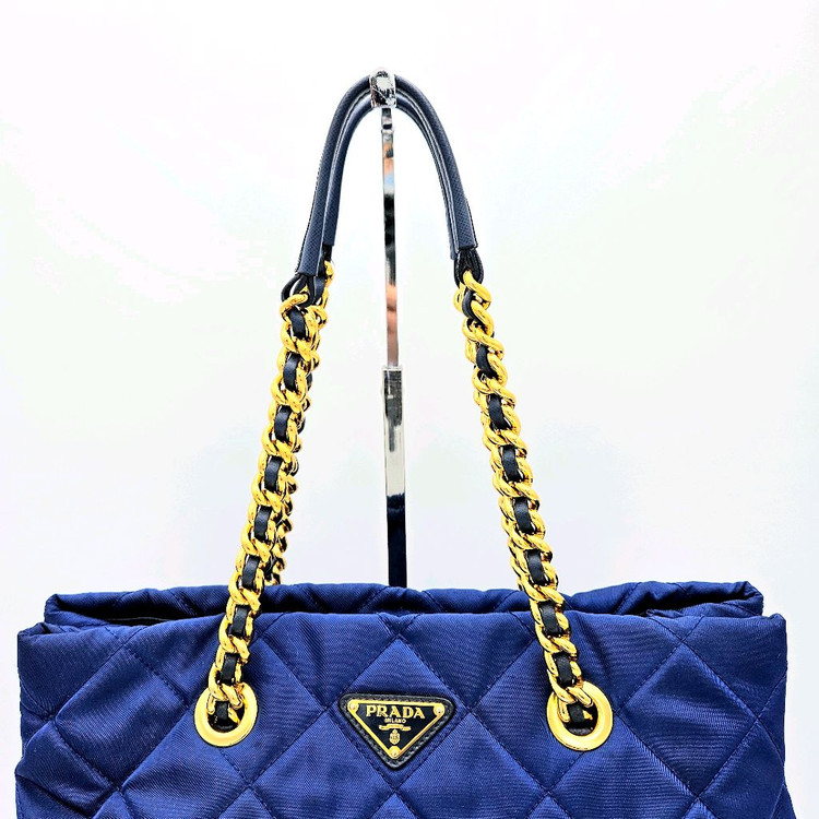 [중고명품셀렉트]프라다 블루 나일론 퀄팅 체인 숄더백--1