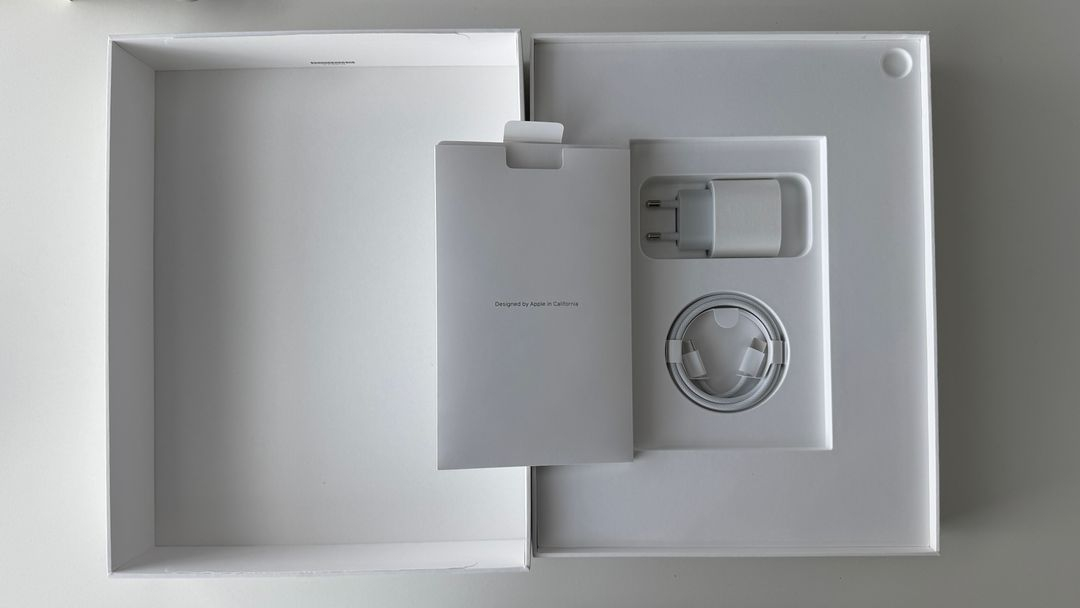 아이패드 에어 M3 13인치 S급--4