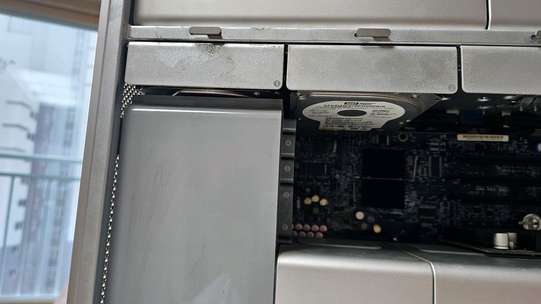 전설의: Mac Pro 1.1 파워맥 타워맥--4