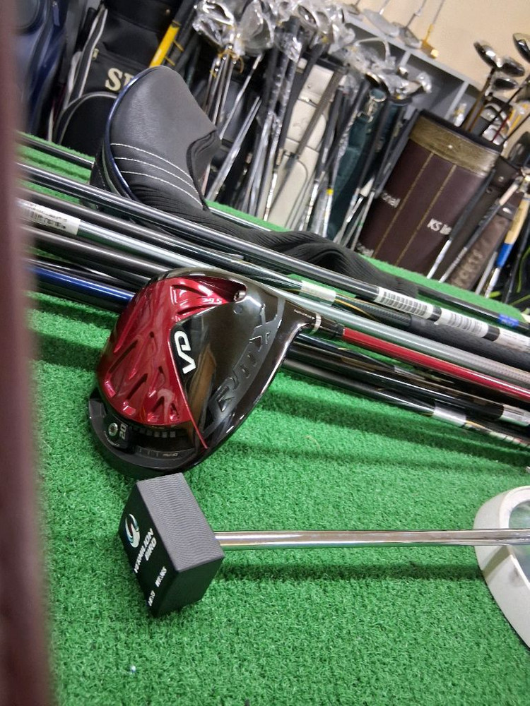 골프채 골라가세요 이미지