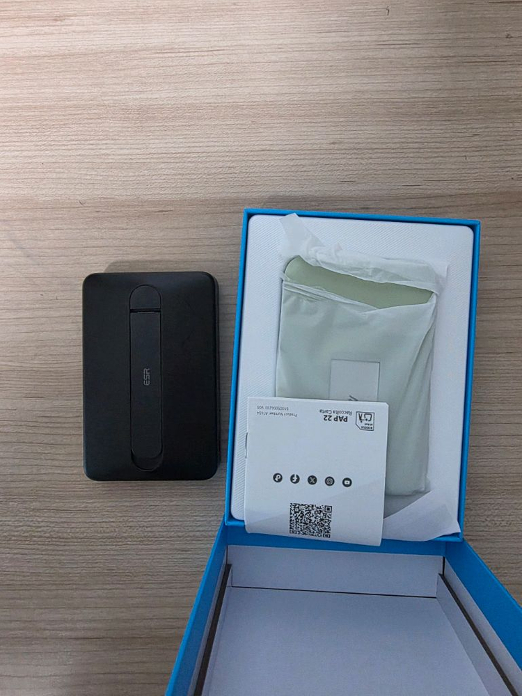 엔커, ESR 맥세이프 보조배터리 일괄 팝니다--1