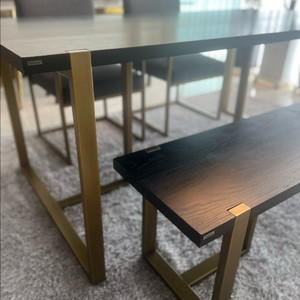 까사미아 발포드 6인식탁 3인 벤치의자와 암체어세트