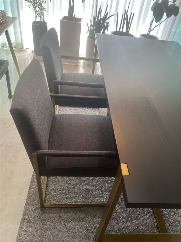 까사미아 발포드 6인식탁 3인 벤치의자와 암체어세트--6