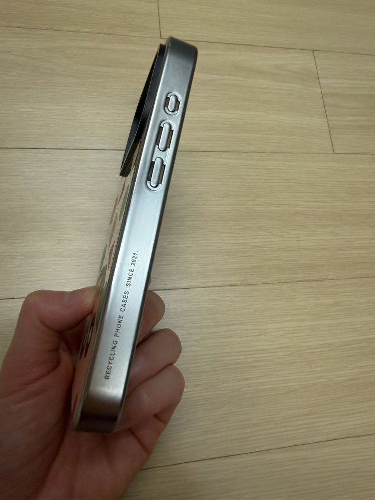 아이폰 17프로 케이스--2