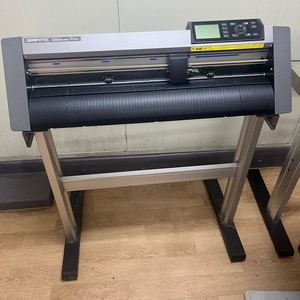 그라프텍 CE6000-60 plus 컷팅플로터 판매합니다 상태좋아요