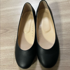 여성단화 / 플랫슈즈 / 235사이즈 / 상태좋음